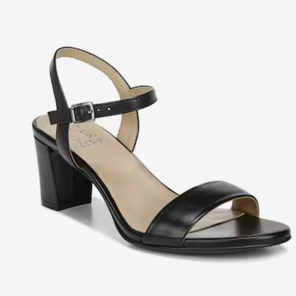 Naturalizer NWOT Bristol Black Ankle Strap Sandals - Picture 2 of 10